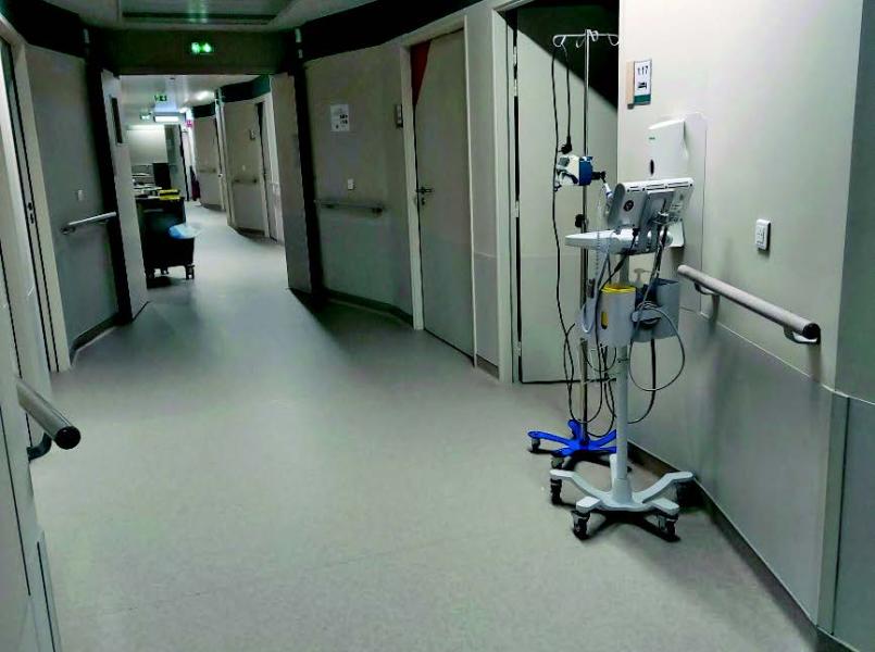 Couloir de l'hôpital de Saint-Cloud de l'Institut Curie