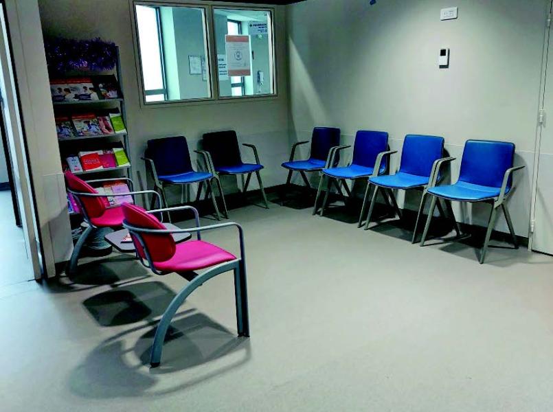 Salle d'attente de l'hôpital de Saint-Cloud de l'Institut Curie