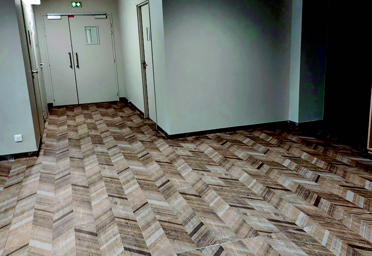 Couloir de l'hôpital de Saint-Cloud de l'Institut Curie