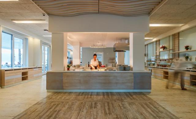 hotel restaurant buffet